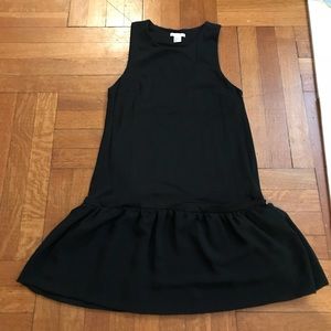Short black h&m dress